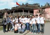 Khám phá cùng bạn trẻ